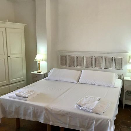 Hotel Su Meriagu Капитана Екстериор снимка
