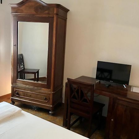Hotel Su Meriagu Капитана Екстериор снимка