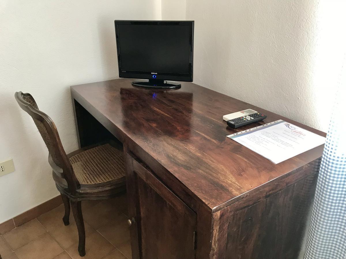 Hotel Su Meriagu Капитана Екстериор снимка
