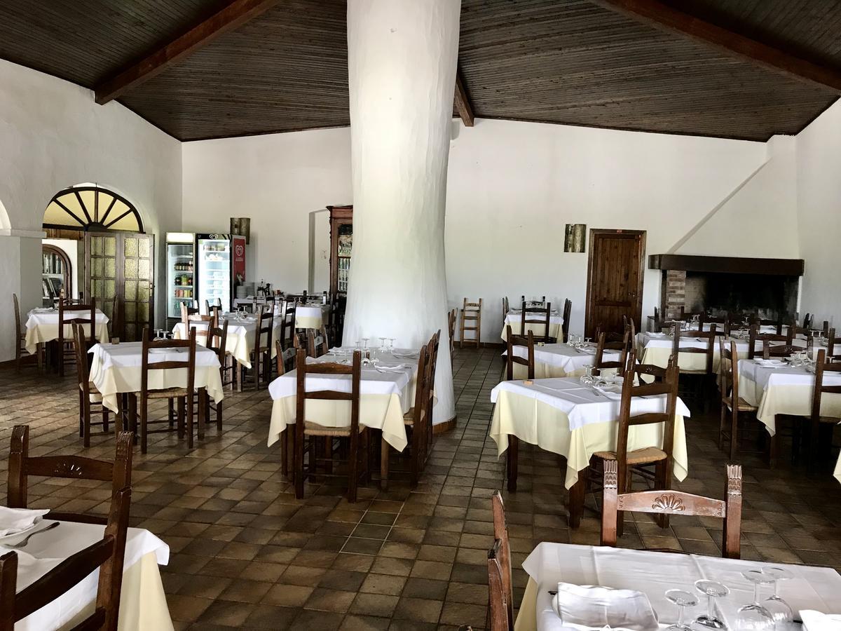 Hotel Su Meriagu Капитана Екстериор снимка