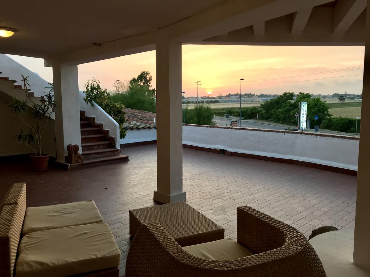 Hotel Su Meriagu Капитана Екстериор снимка