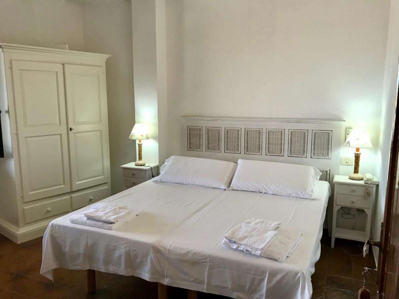 Hotel Su Meriagu Капитана Екстериор снимка